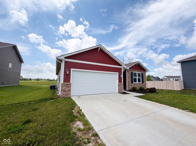 1671 Fairmount Drive, Greenfield, IN 46140