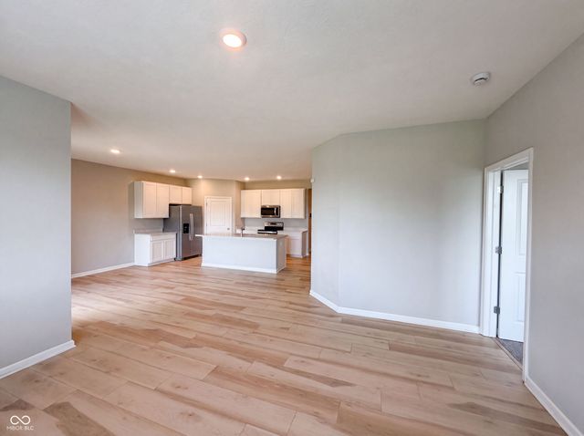 1671 Fairmount Drive, Greenfield, IN 46140