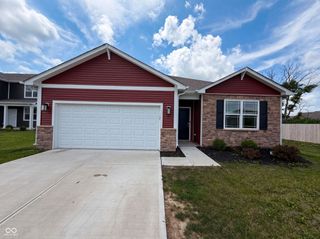 1671 Fairmount Drive, Greenfield, IN 46140