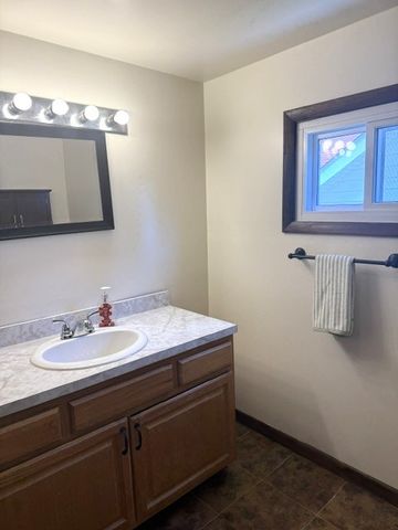 310 SHENLEY Drive, Erie, PA 16505