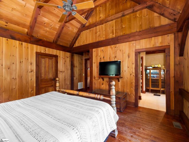 4 Landy Lane, Landrum, SC 29356