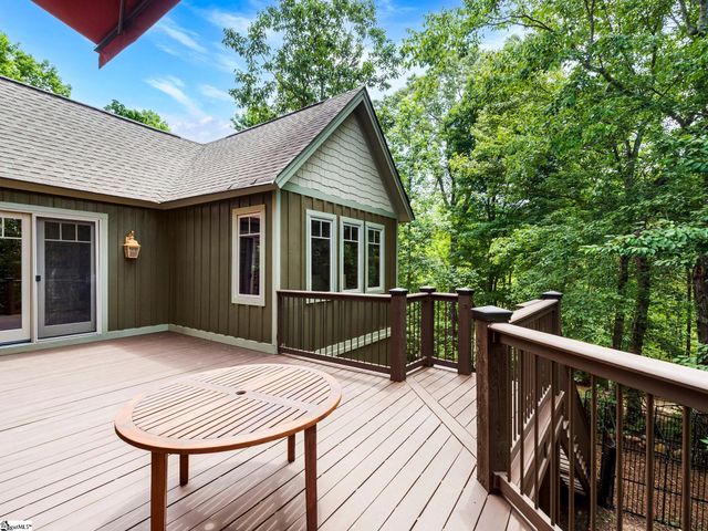 4 Landy Lane, Landrum, SC 29356
