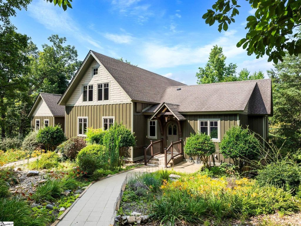 4 Landy Lane, Landrum, SC 29356