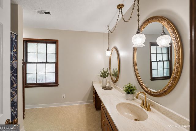 155 Forest Hall Lane, Fayetteville, GA 30214