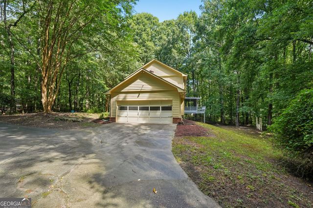155 Forest Hall Lane, Fayetteville, GA 30214