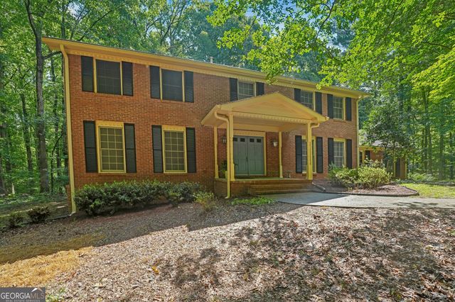 155 Forest Hall Lane, Fayetteville, GA 30214