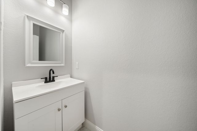 646 County Road 4109, Greenville, TX 75401