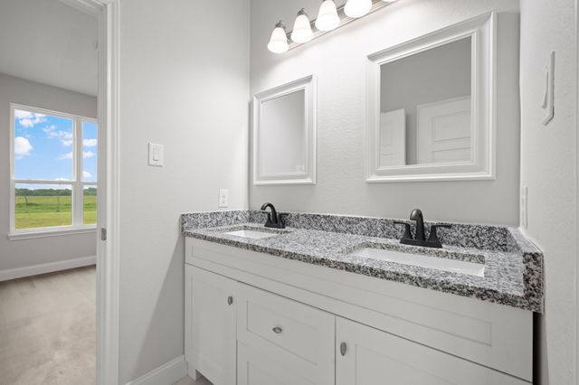 646 County Road 4109, Greenville, TX 75401