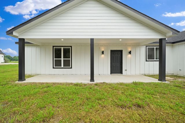646 County Road 4109, Greenville, TX 75401