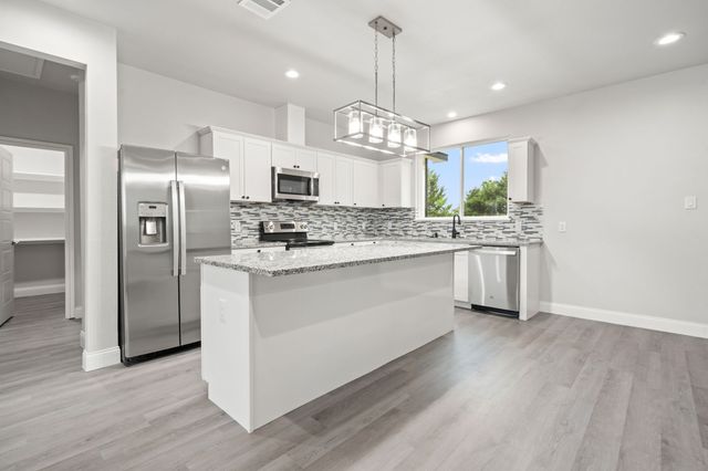 646 County Road 4109, Greenville, TX 75401