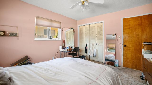 206 Benson Dr, Lodi, CA 95242