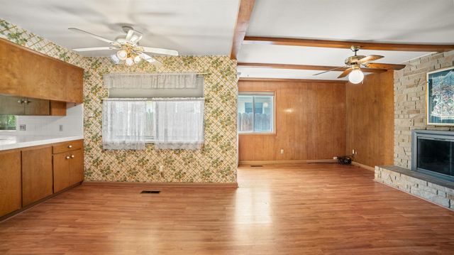 206 Benson Dr, Lodi, CA 95242