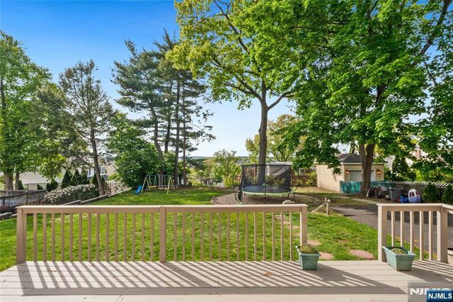 23 Pleasant Place, Kearny, NJ 07032