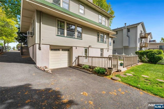 23 Pleasant Place, Kearny, NJ 07032