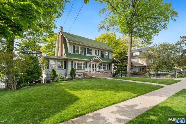 23 Pleasant Place, Kearny, NJ 07032