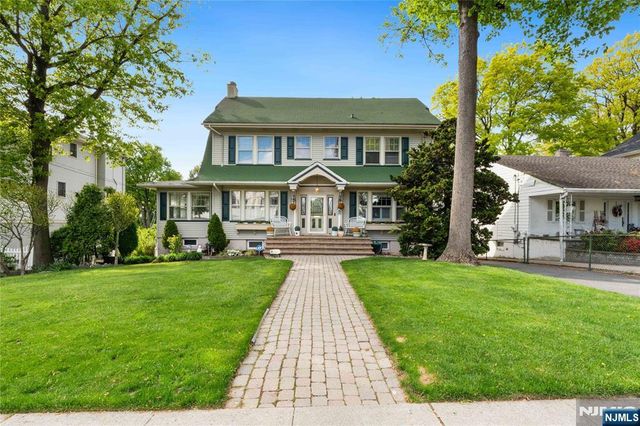 23 Pleasant Place, Kearny, NJ 07032