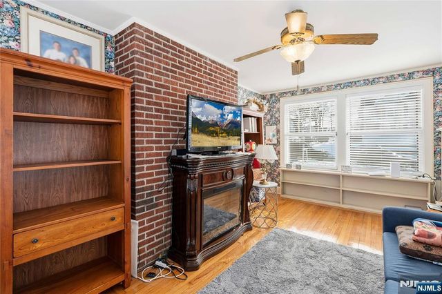 23 Pleasant Place, Kearny, NJ 07032