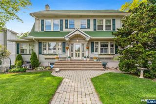 23 Pleasant Place, Kearny, NJ 07032