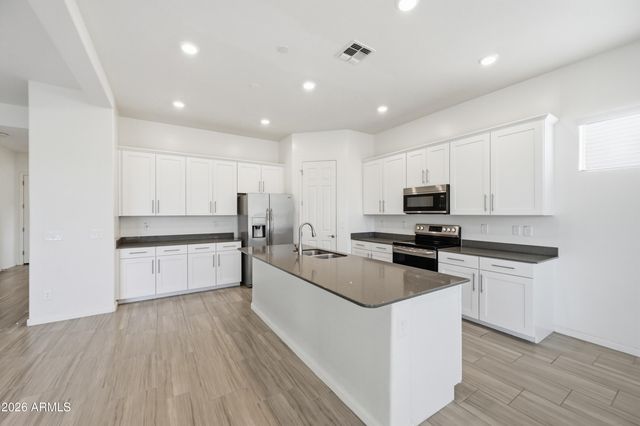 18526 W DESERT TRUMPET Road, Goodyear, AZ 85338