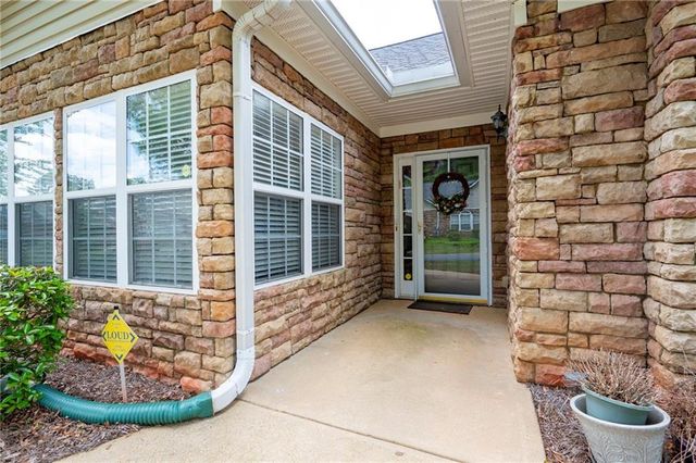 3735 Villa Springs Circle, Powder Springs, GA 30127