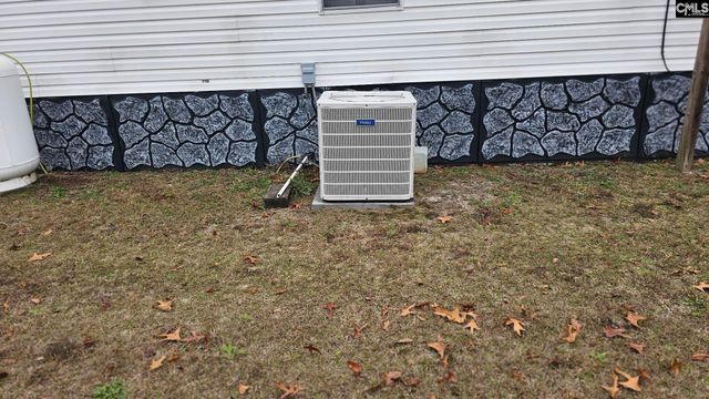 2581 Porter Road, Cassatt, SC 29032