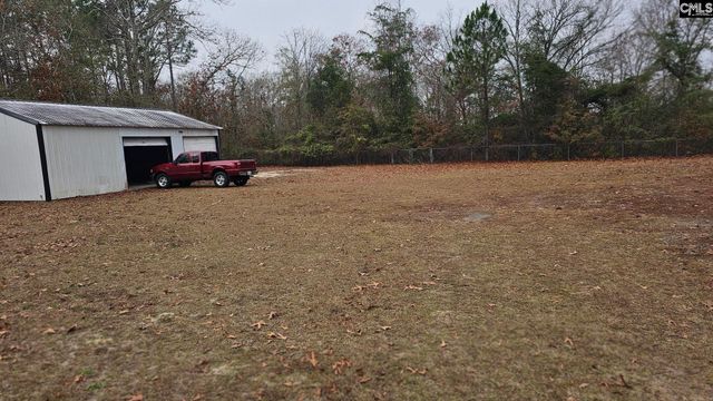 2581 Porter Road, Cassatt, SC 29032