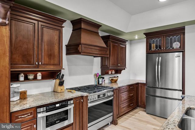 21 SHAWNEE TRL, Shamong, NJ 08088
