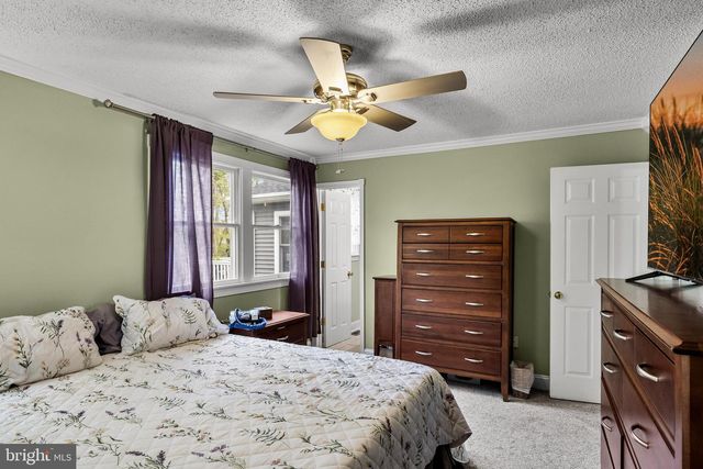 21 SHAWNEE TRL, Shamong, NJ 08088