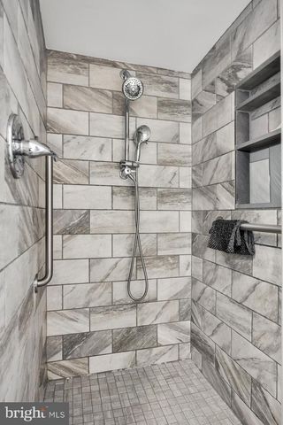 21 SHAWNEE TRL, Shamong, NJ 08088