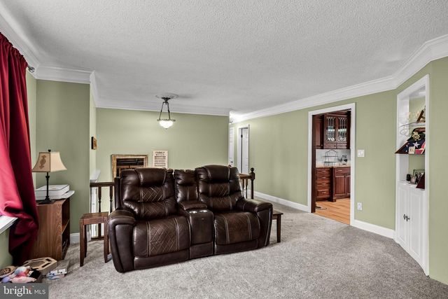 21 SHAWNEE TRL, Shamong, NJ 08088