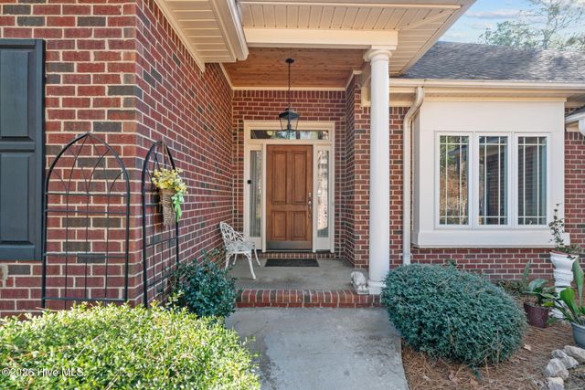 106 Clay Circle, West End, NC 27376