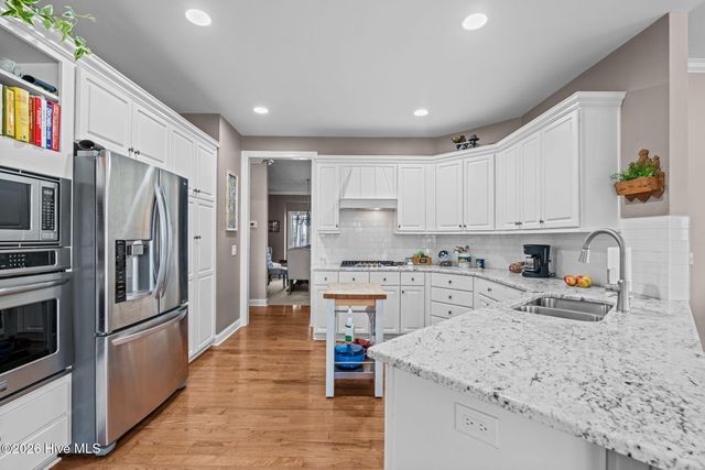 106 Clay Circle, West End, NC 27376