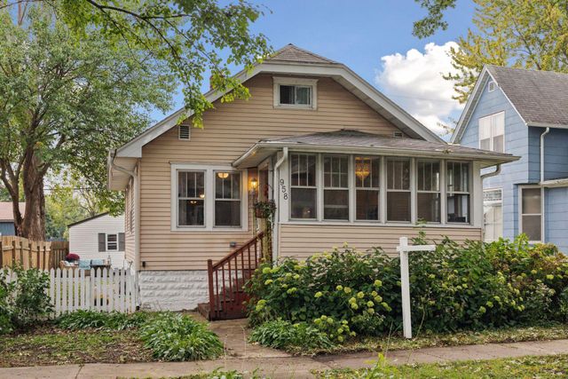 958 James Avenue, Saint Paul, MN 55102