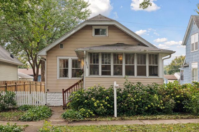 958 James Avenue, Saint Paul, MN 55102