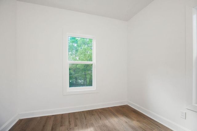 11230 Felton Street, Sugar Creek, MO 64054