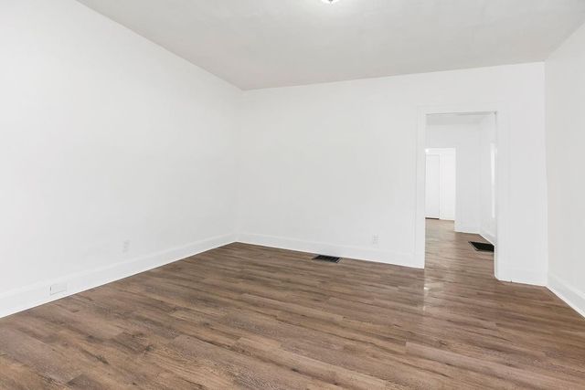 11230 Felton Street, Sugar Creek, MO 64054