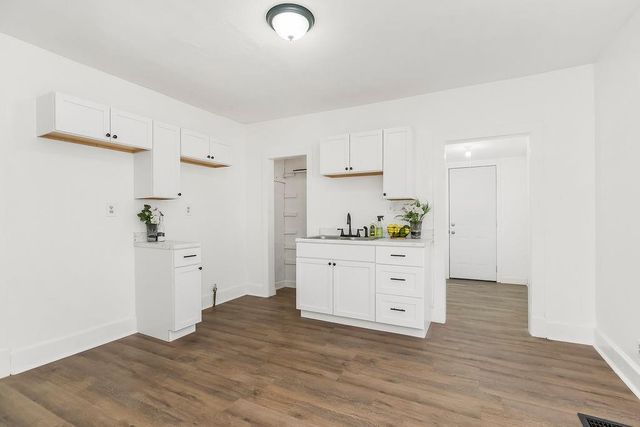 11230 Felton Street, Sugar Creek, MO 64054