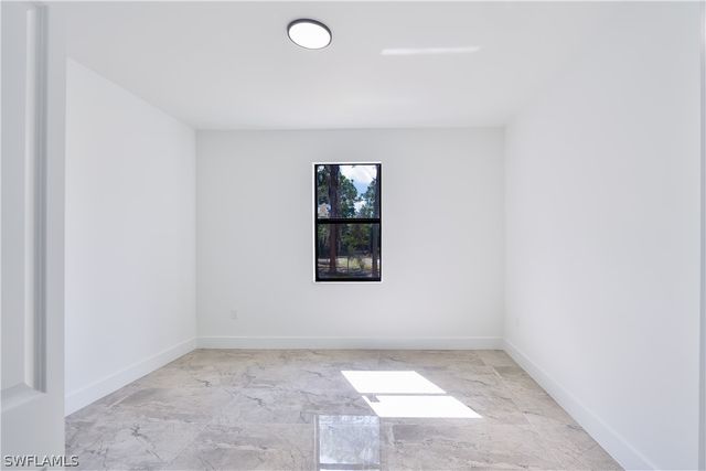 2774 56th AVE NE, Naples, FL 34120