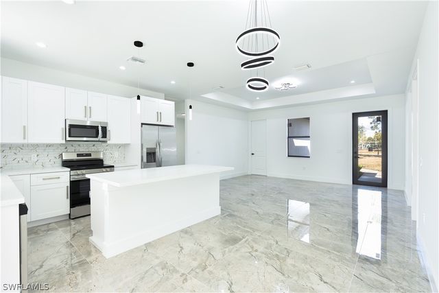 2774 56th AVE NE, Naples, FL 34120