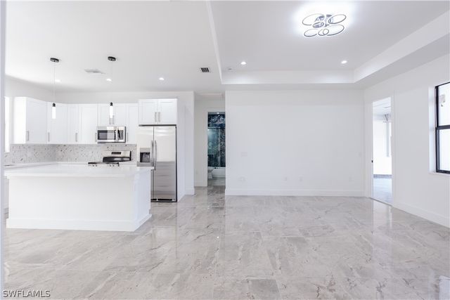 2774 56th AVE NE, Naples, FL 34120