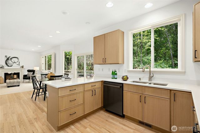 6326 247th Avenue NE, Redmond, WA 98053