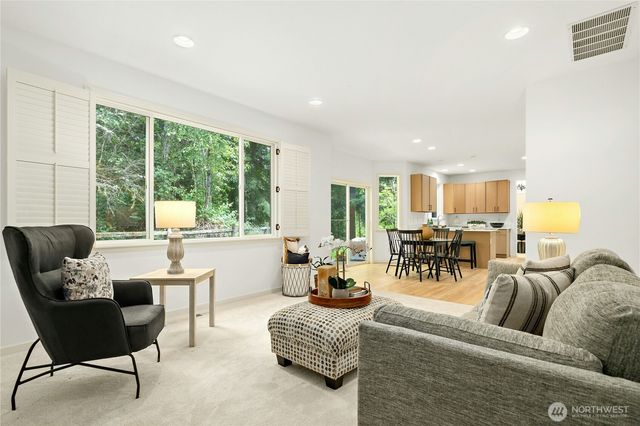 6326 247th Avenue NE, Redmond, WA 98053