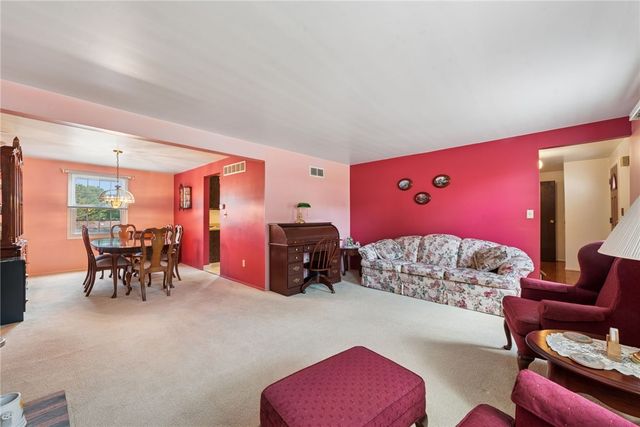 339 WILLOW HEDGE DRIVE, Monroeville, PA 15146