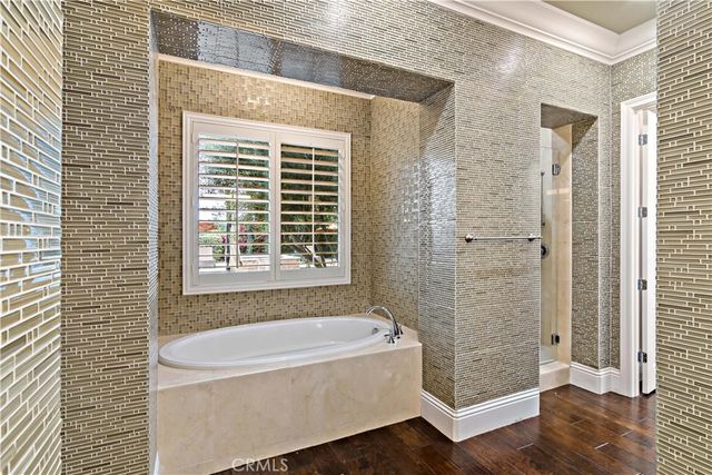 689 Crystal Mountain, Riverside, CA 92506
