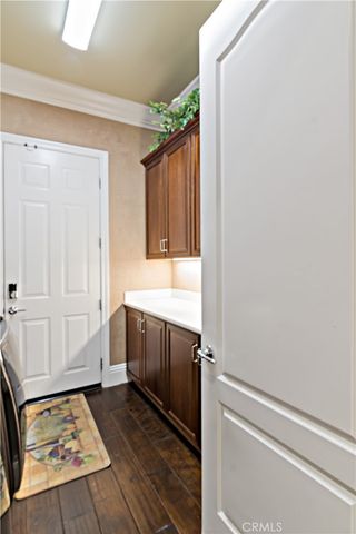 689 Crystal Mountain, Riverside, CA 92506