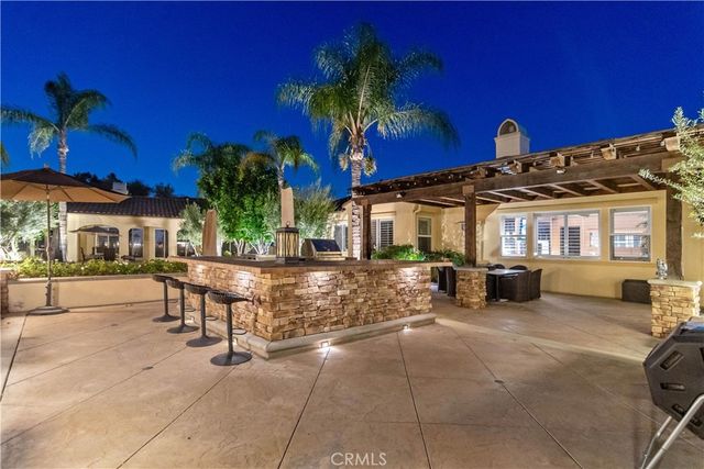 689 Crystal Mountain, Riverside, CA 92506