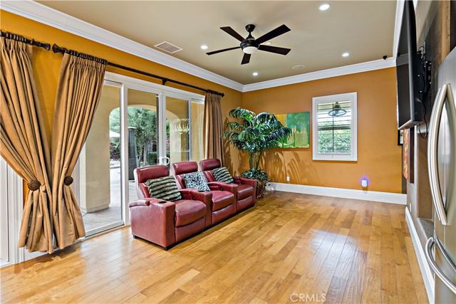 689 Crystal Mountain, Riverside, CA 92506