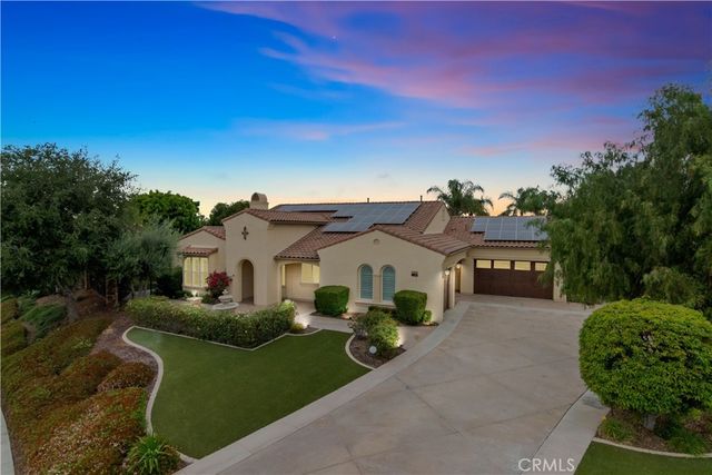689 Crystal Mountain, Riverside, CA 92506