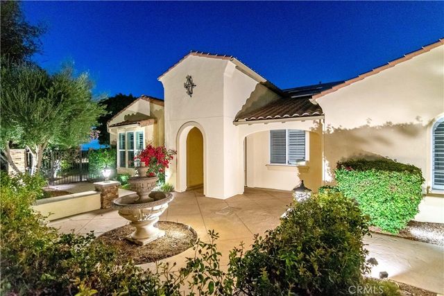 689 Crystal Mountain, Riverside, CA 92506