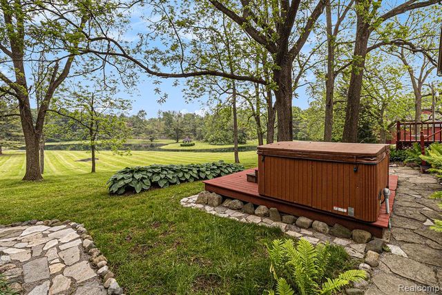 3801 Hollow Corners Road, Dryden, MI 48428